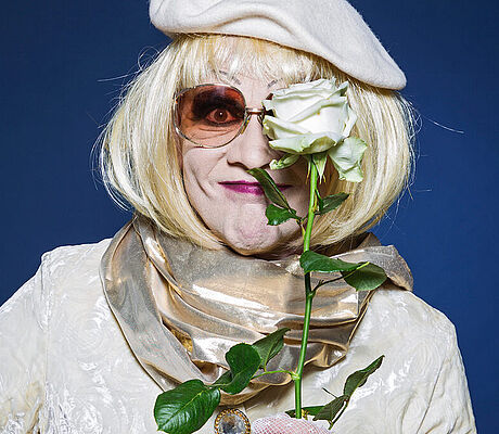 IRMGARD KNEF Noch da!