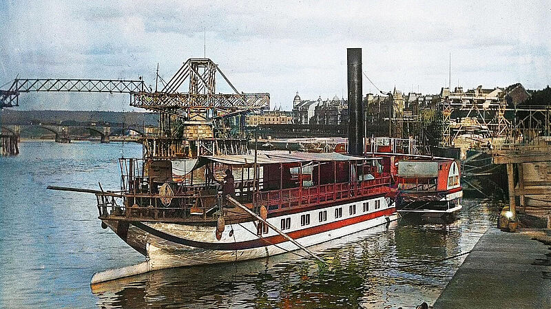 Dampfer vor Bau der Carolabrücke 1894 Dampfer vor Bau der Carolabrücke 1894