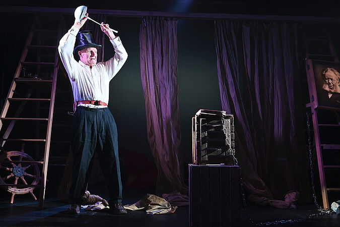 Peer Gynt mit Peter Bause Peer Gynt mit Peter Bause